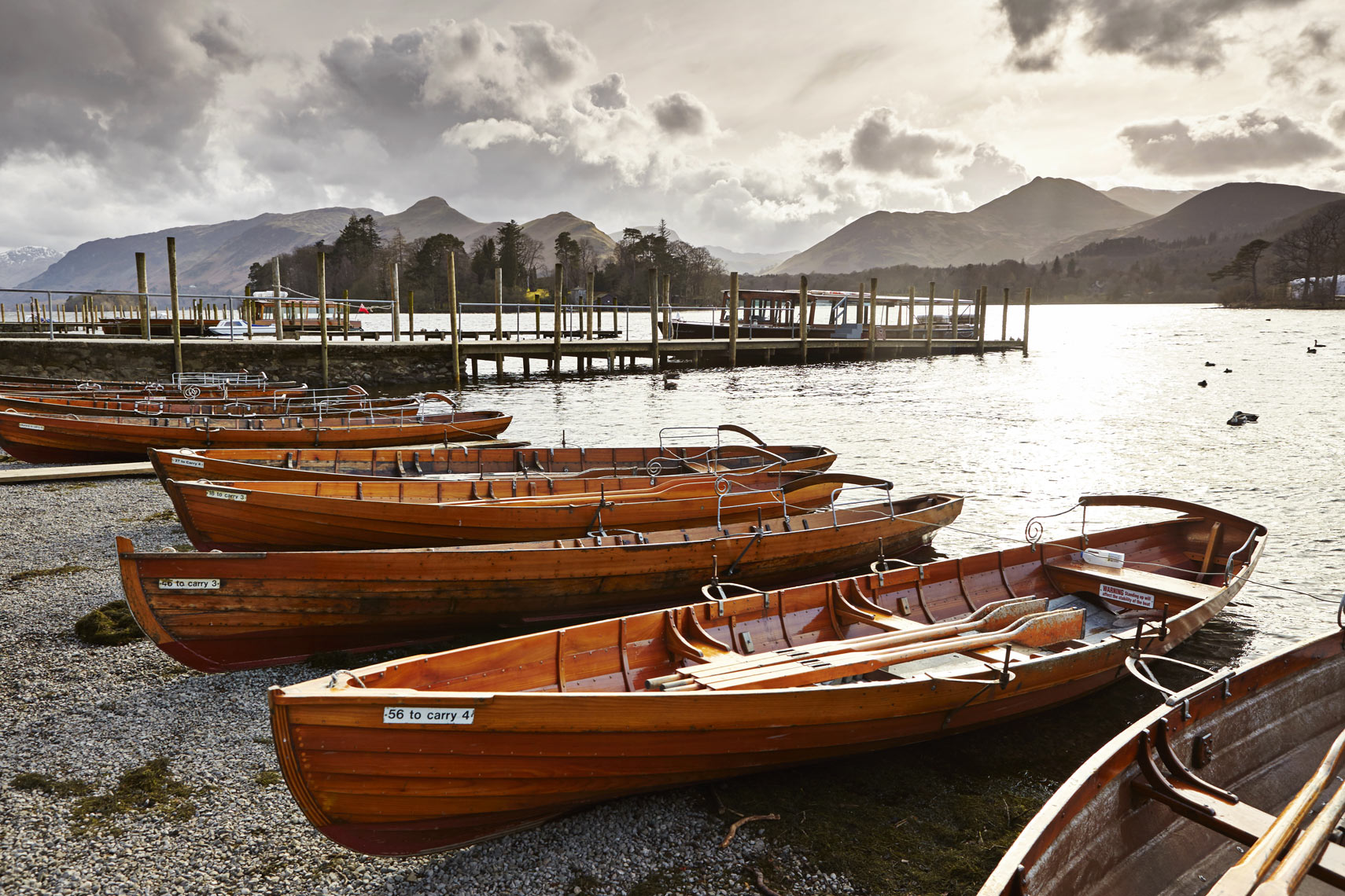 Boats on shore of Derwent Water, Keswick_4